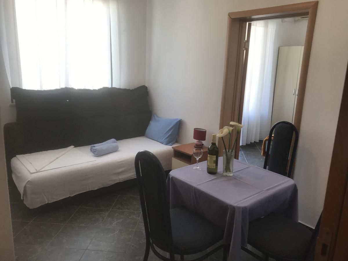 Апартаменты Apartments Radosevic Улцинь